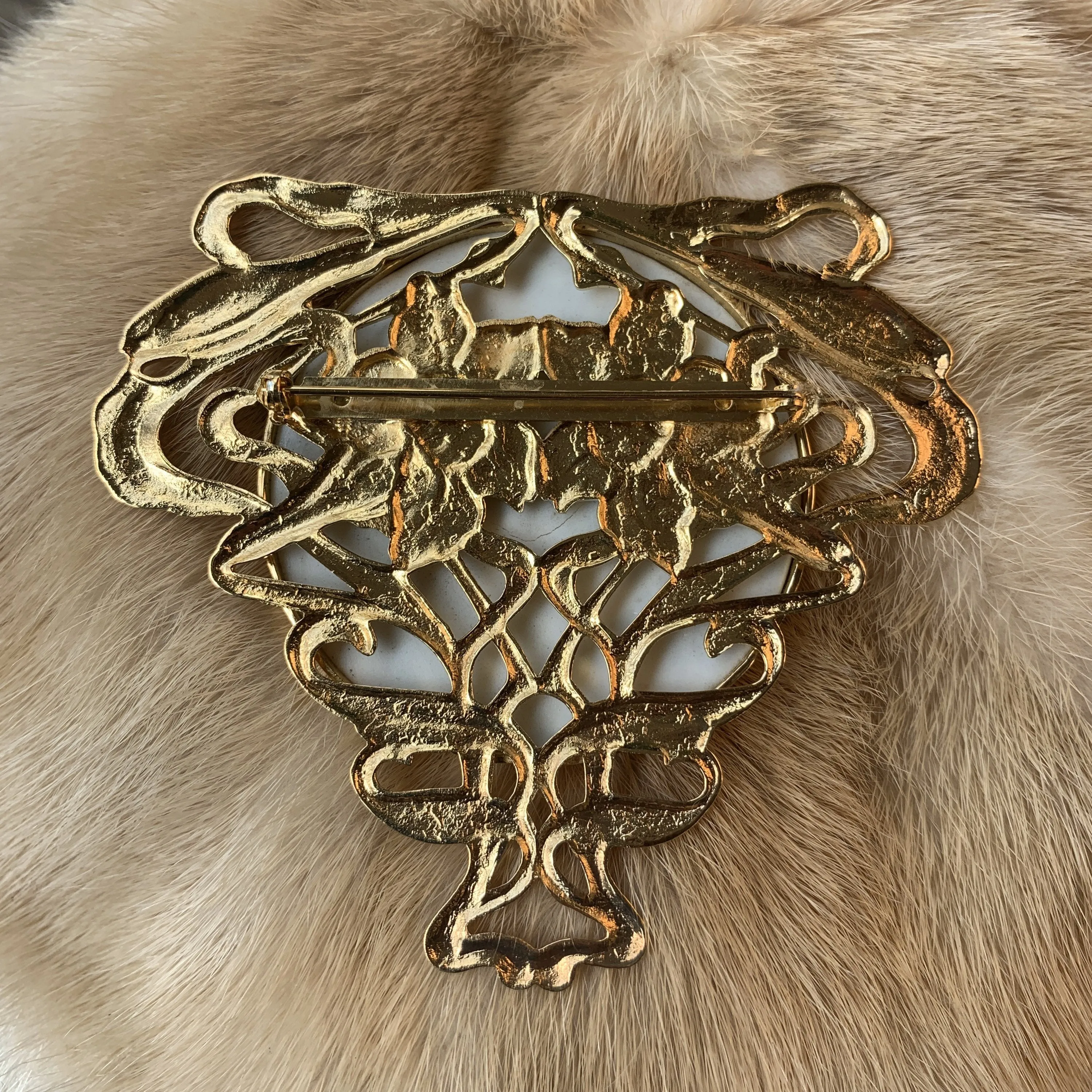 Art Nouveau Style Cameo brooch