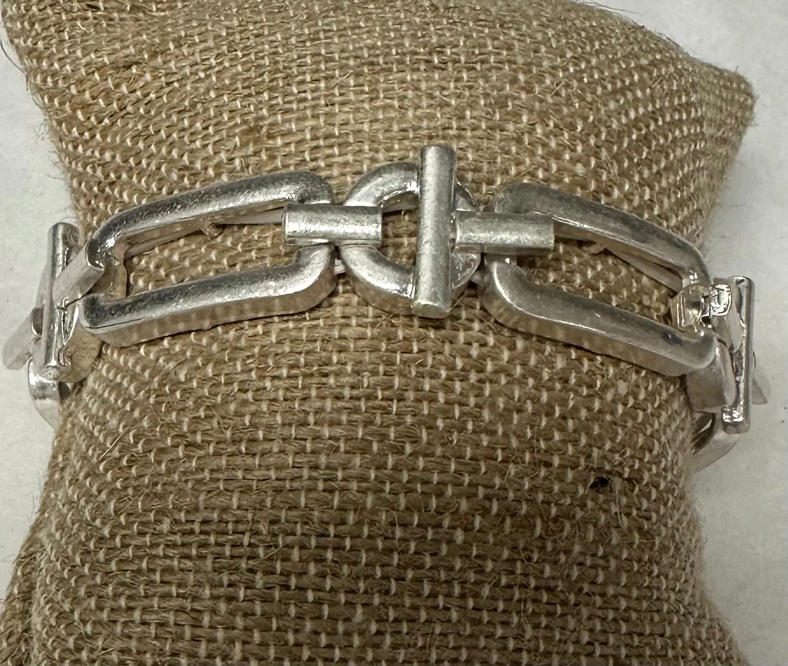 Circles and Links Bracelet