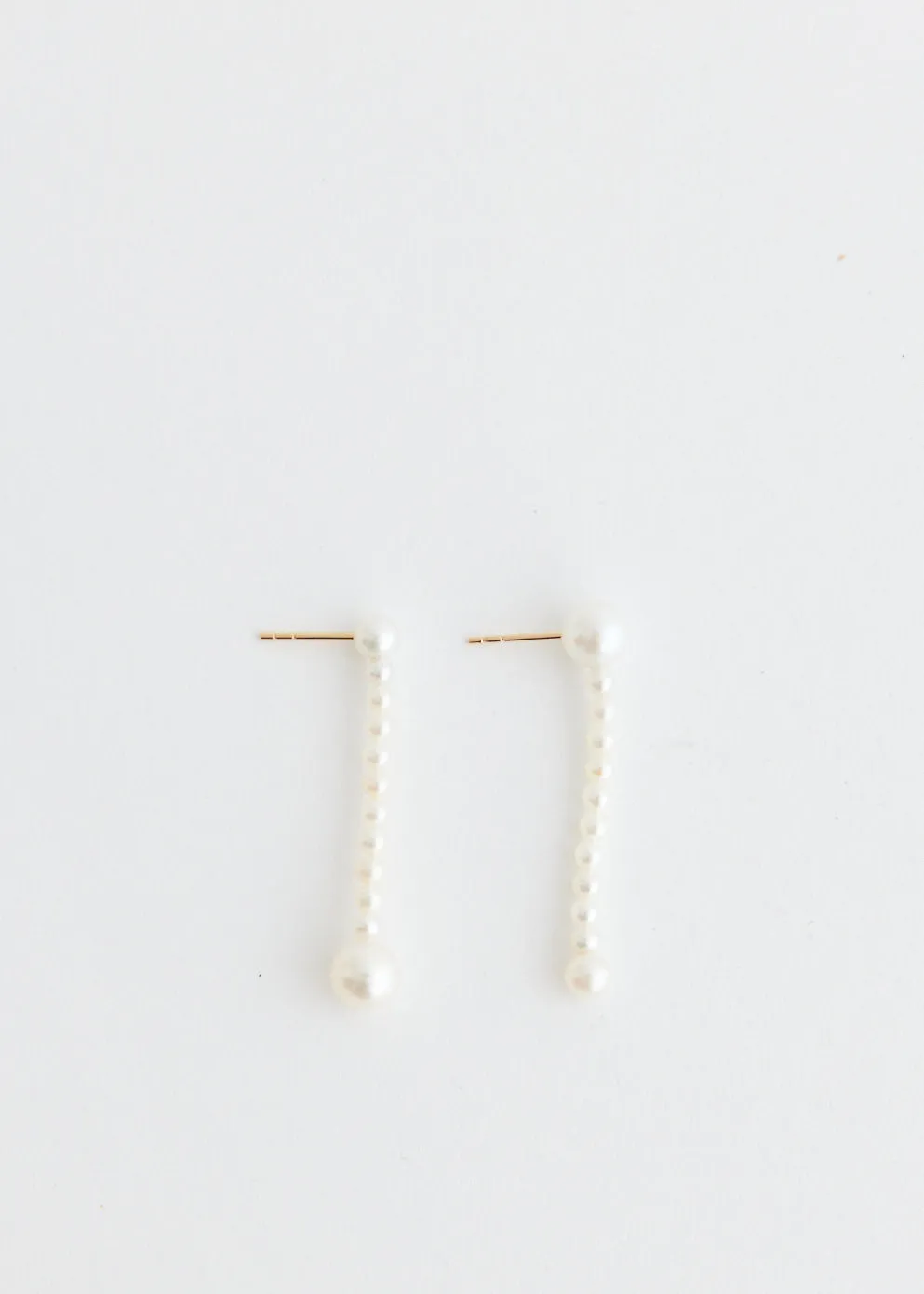 Corinne Perle Earrings