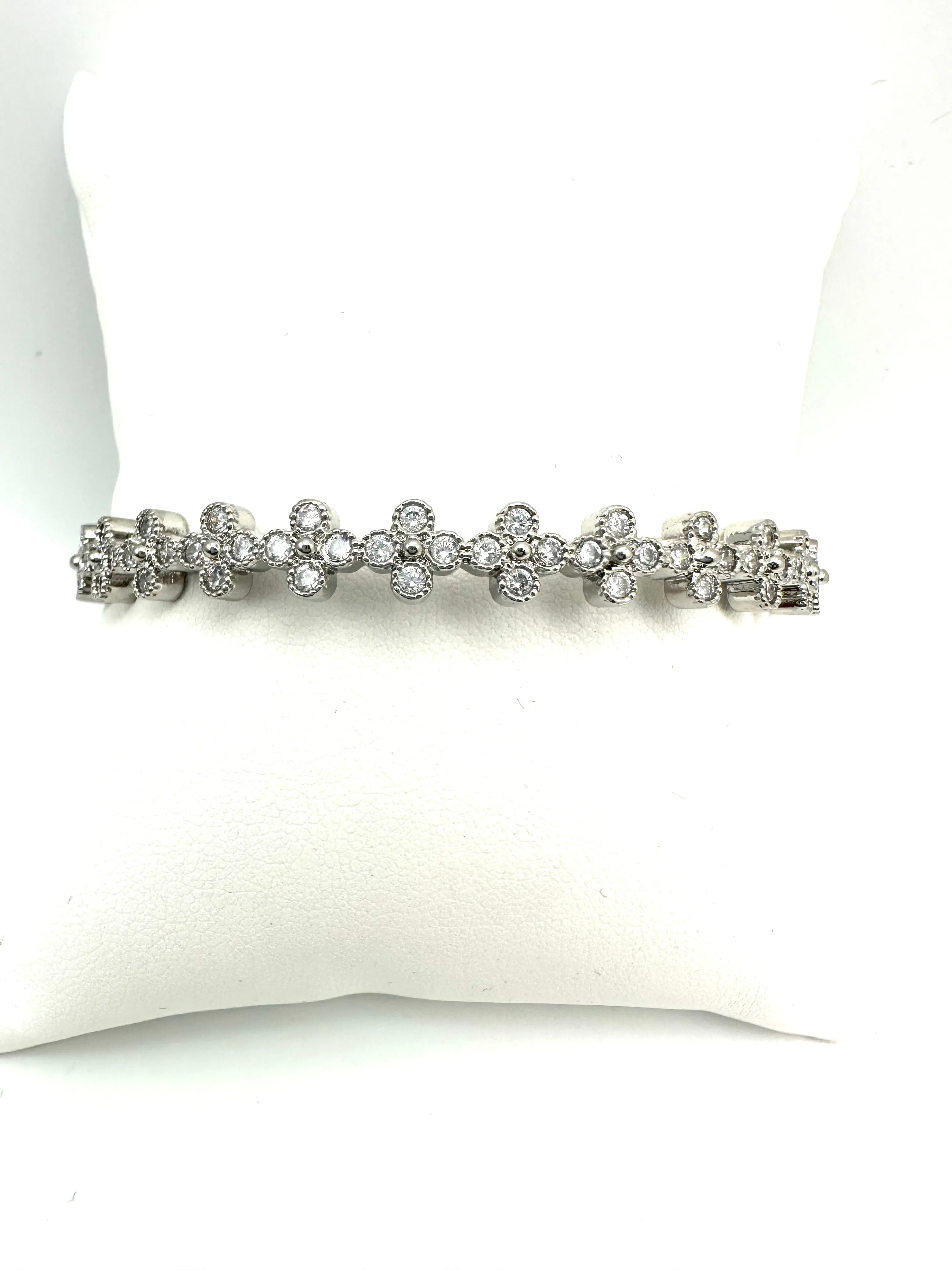 CZ Mini Clover Bangle