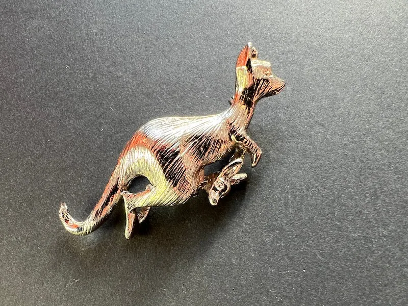 Unusual Kangaroo and Her Baby Vintage  Brooch