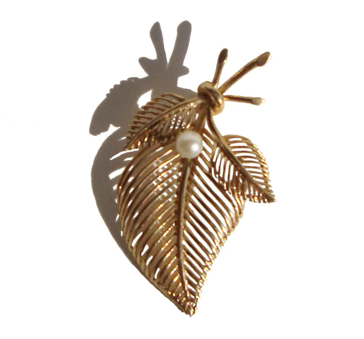 Vintage 14K Brooch Leaf & Pearl Pin