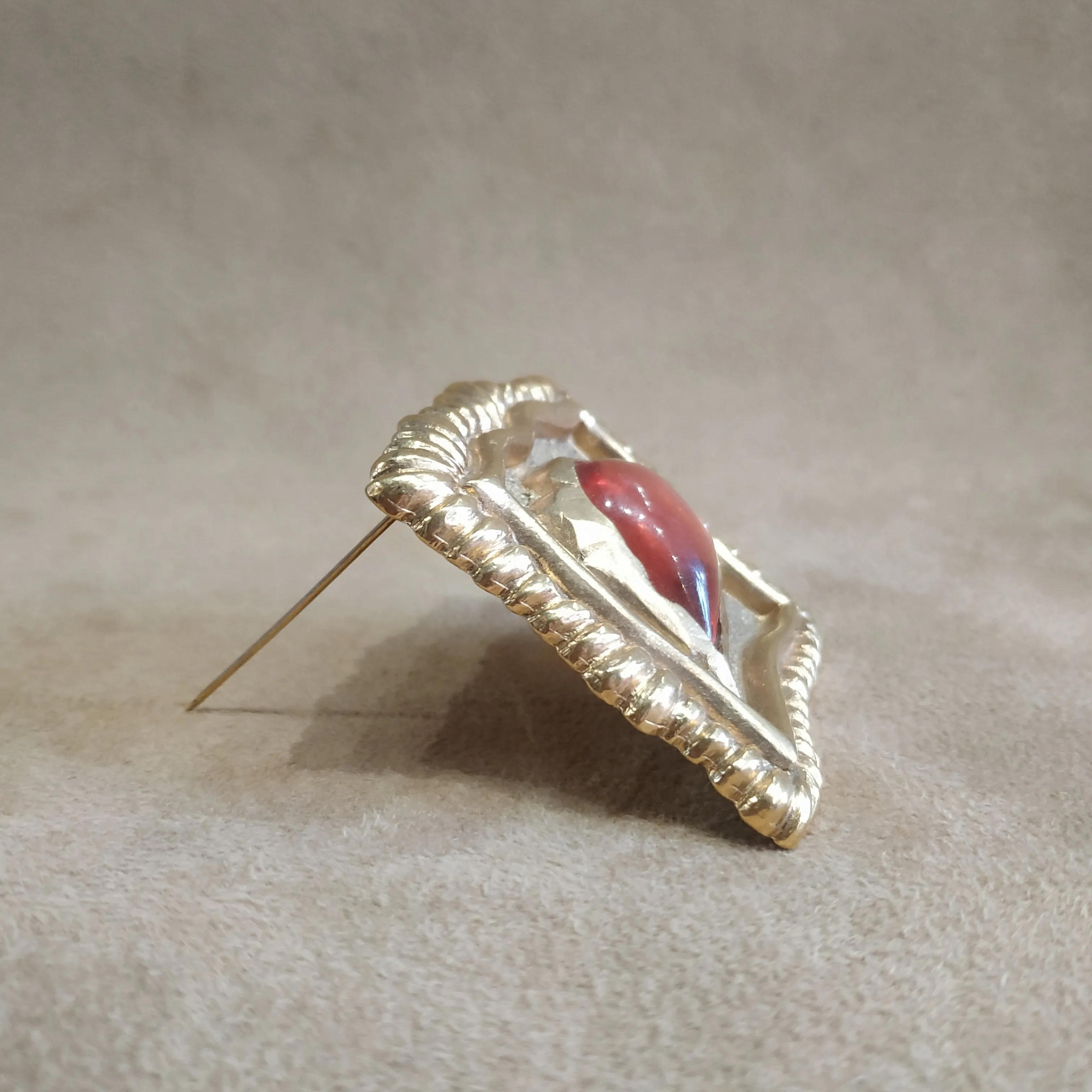 Vintage Scherrer Chunky Gold Pink l Brooch